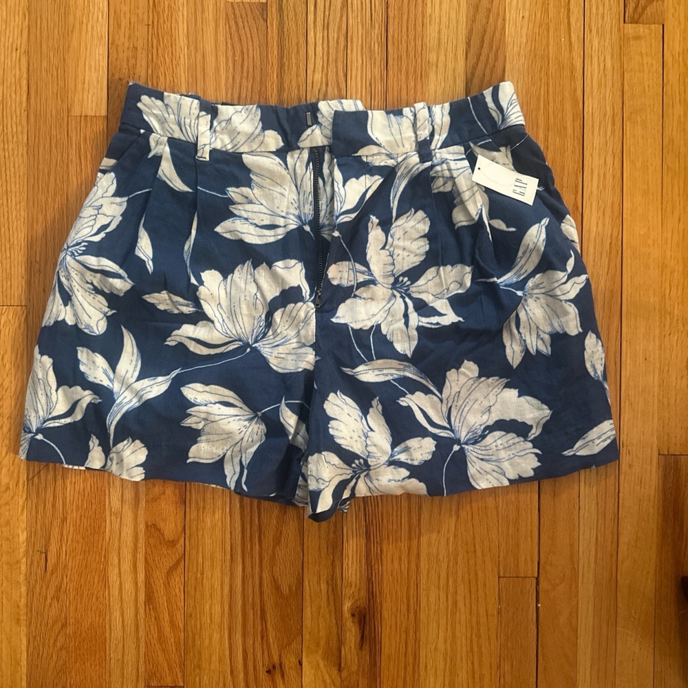 GAP Blue and White Bermuda Shorts with Floral Print